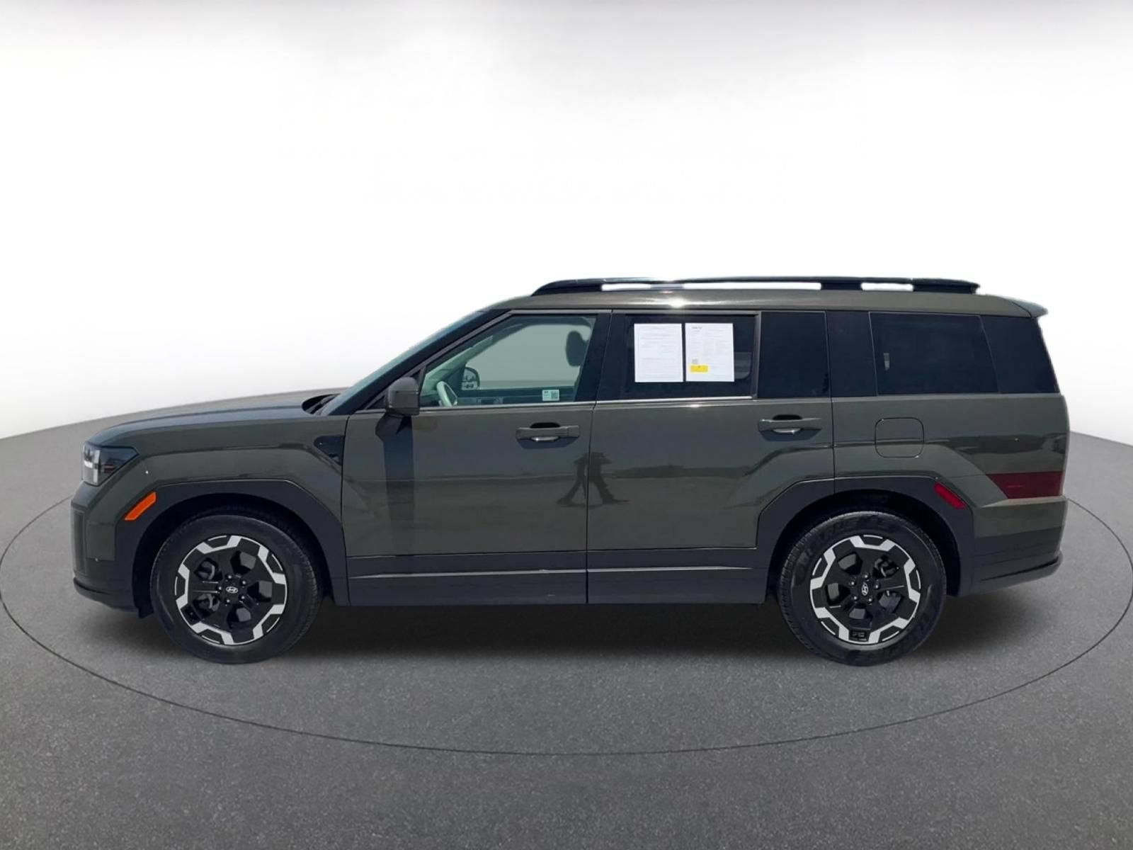 Thumbnail: 2025 Hyundai Santa Fe - 9