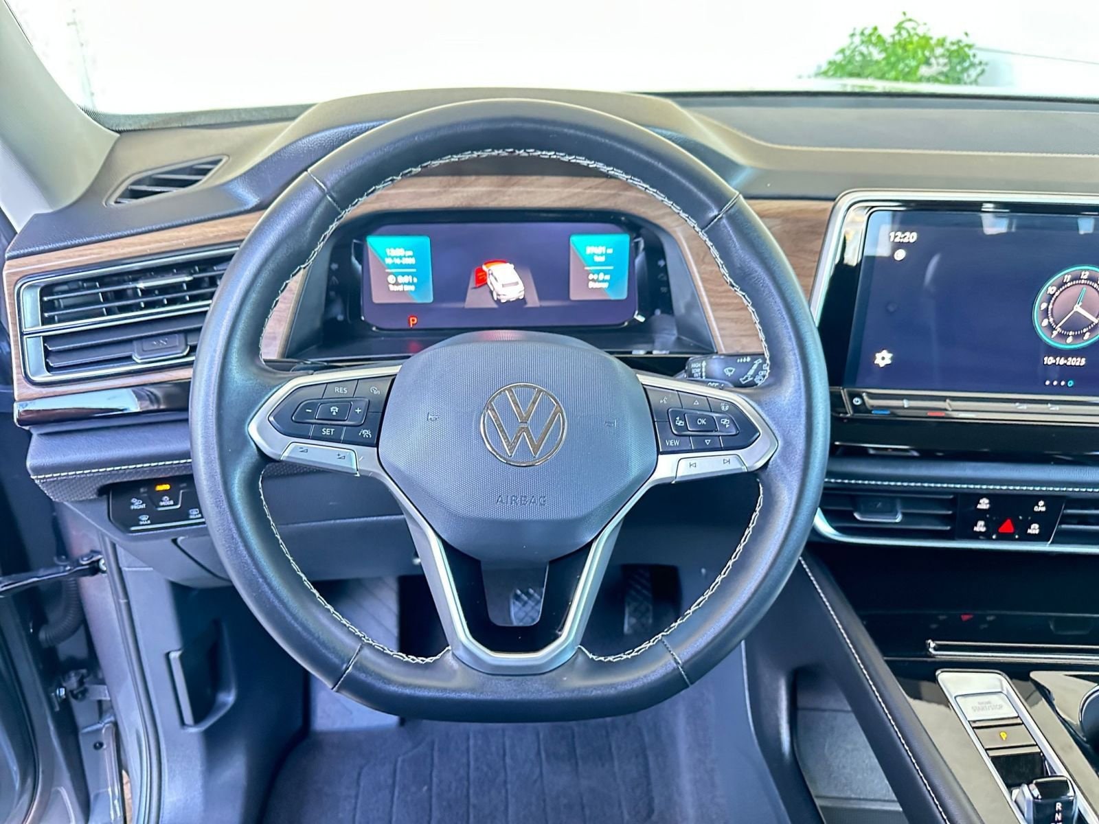 Thumbnail: 2024 Volkswagen Atlas - 28