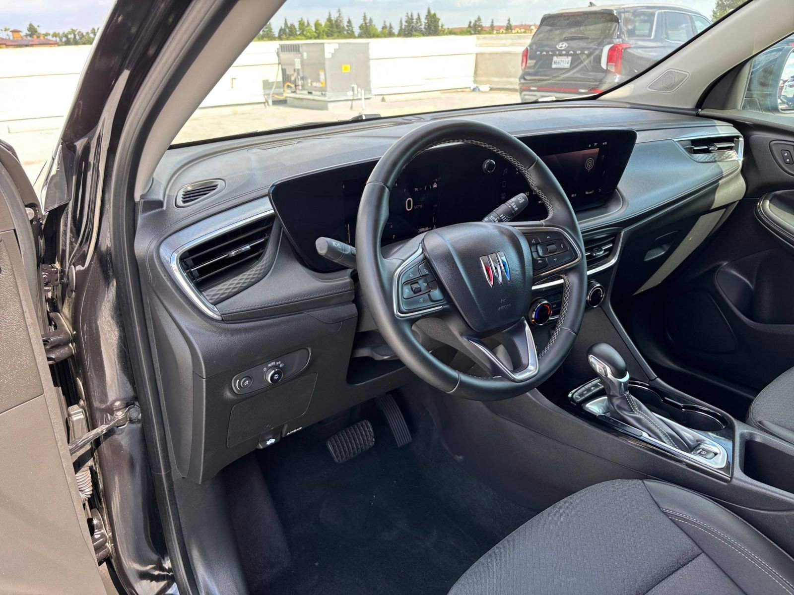 Thumbnail: 2025 Buick Encore GX - 33