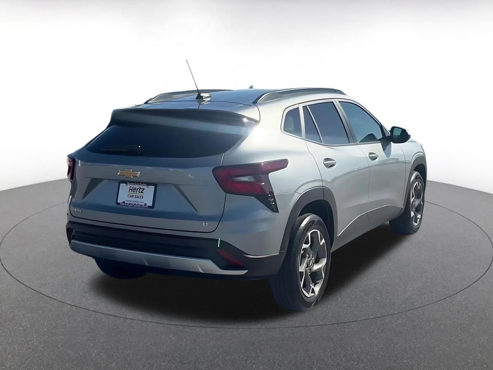 Thumbnail: 2025 Chevrolet Trax - 14