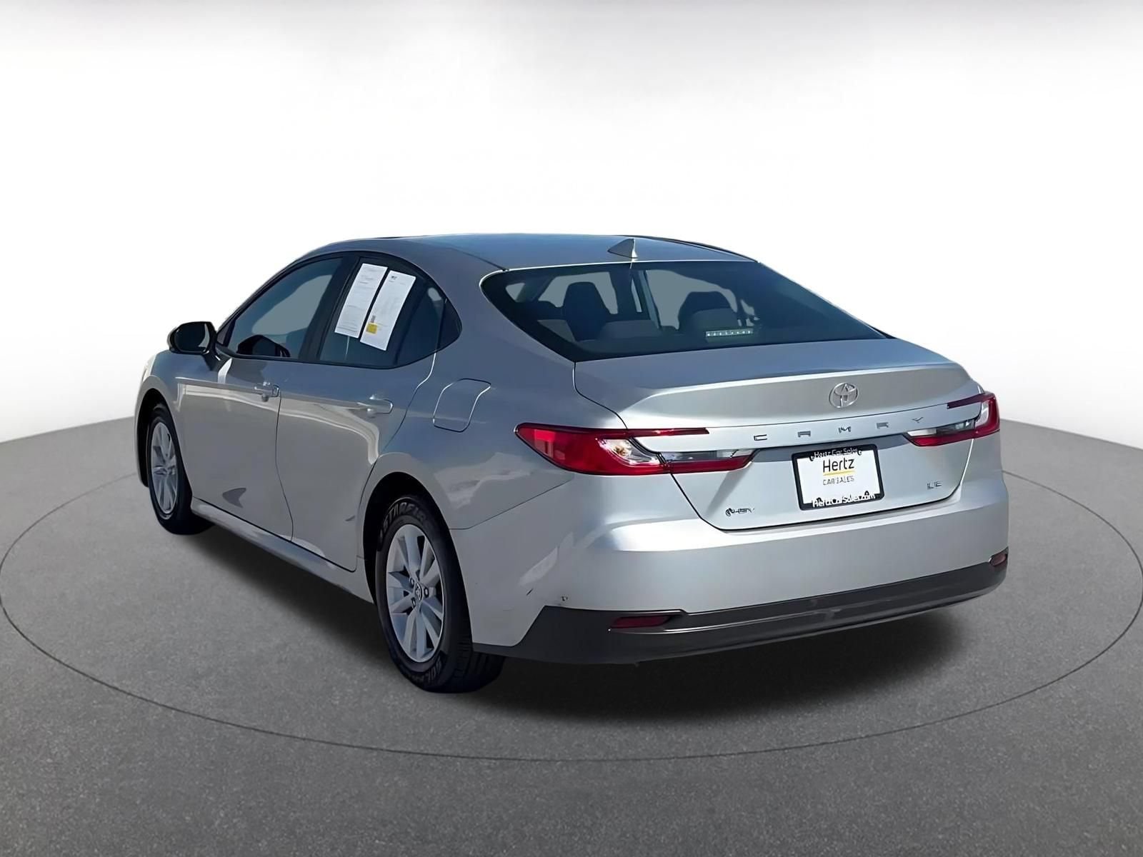 Thumbnail: 2025 Toyota Camry - 11