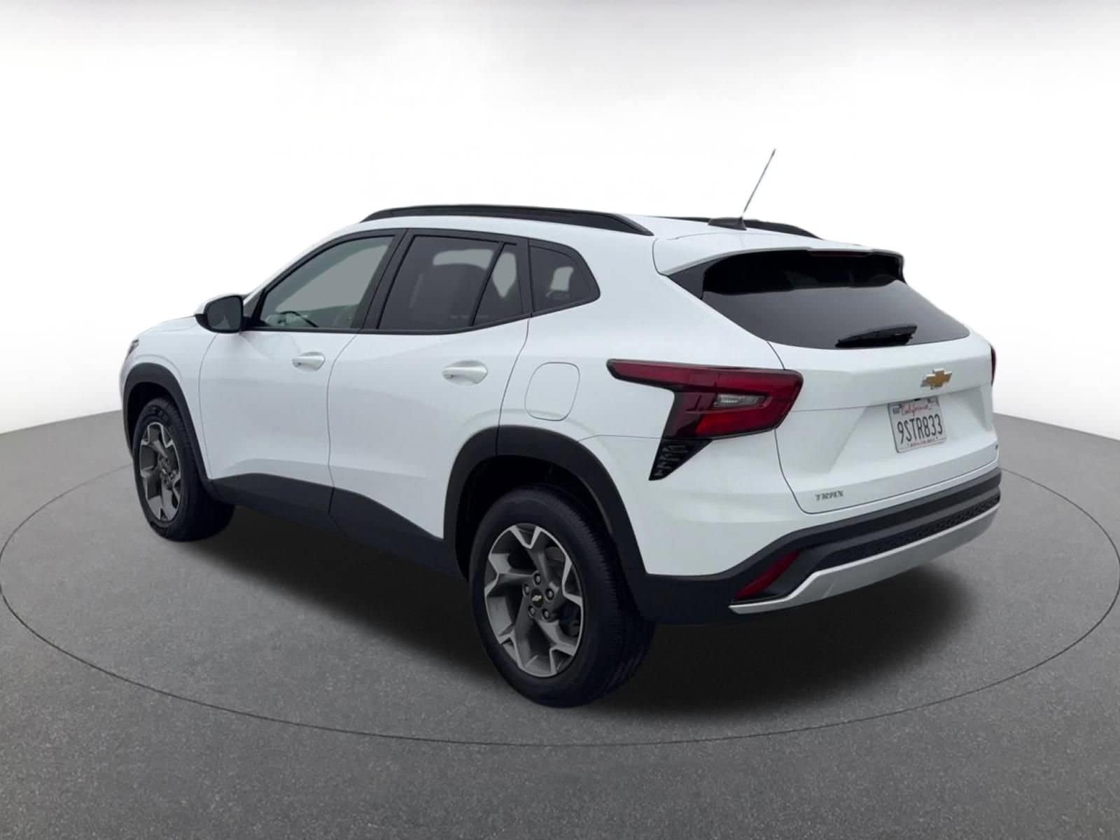 Thumbnail: 2025 Chevrolet Trax - 10