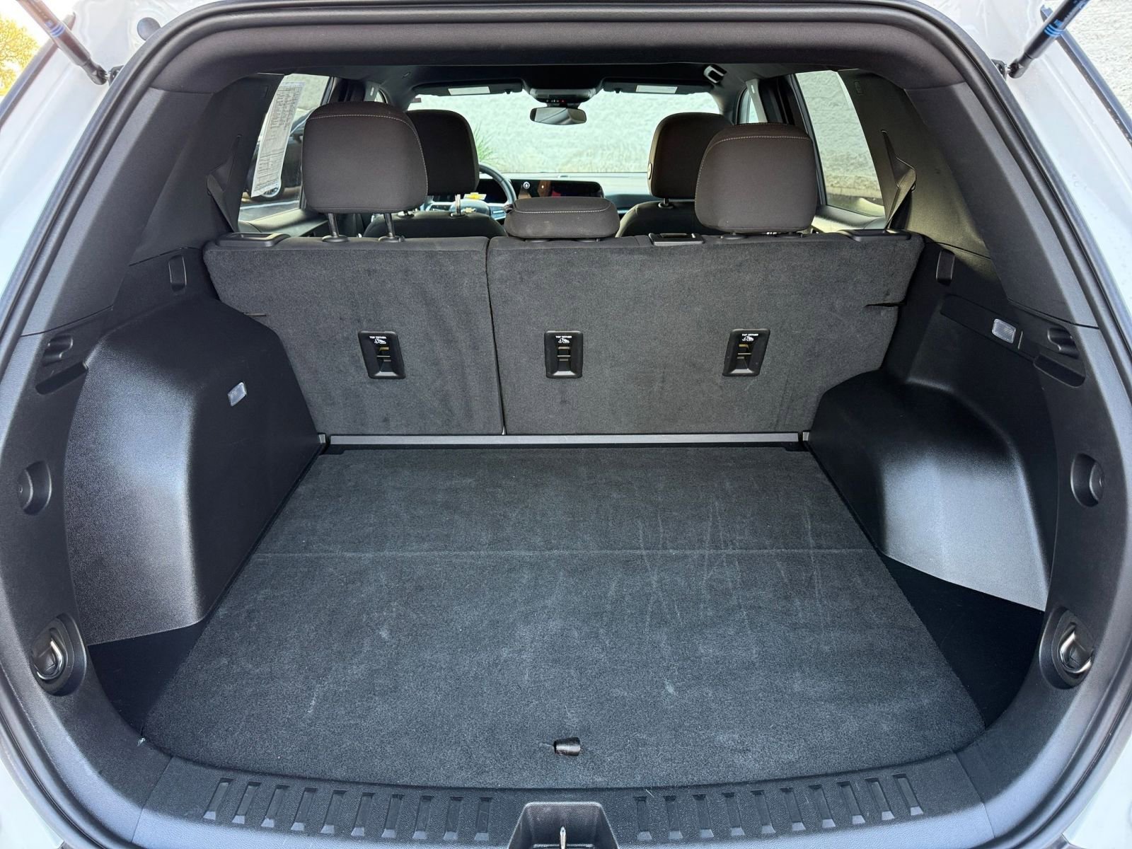 Thumbnail: 2025 Chevrolet Equinox - 29