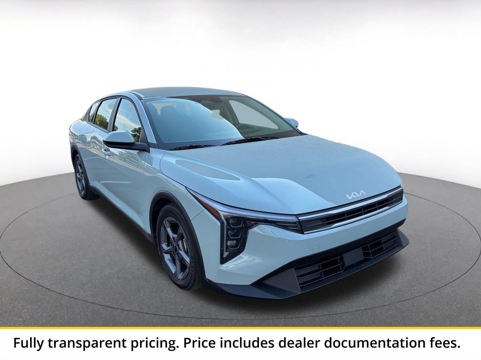 Thumbnail: 2026 Kia K4 - 1