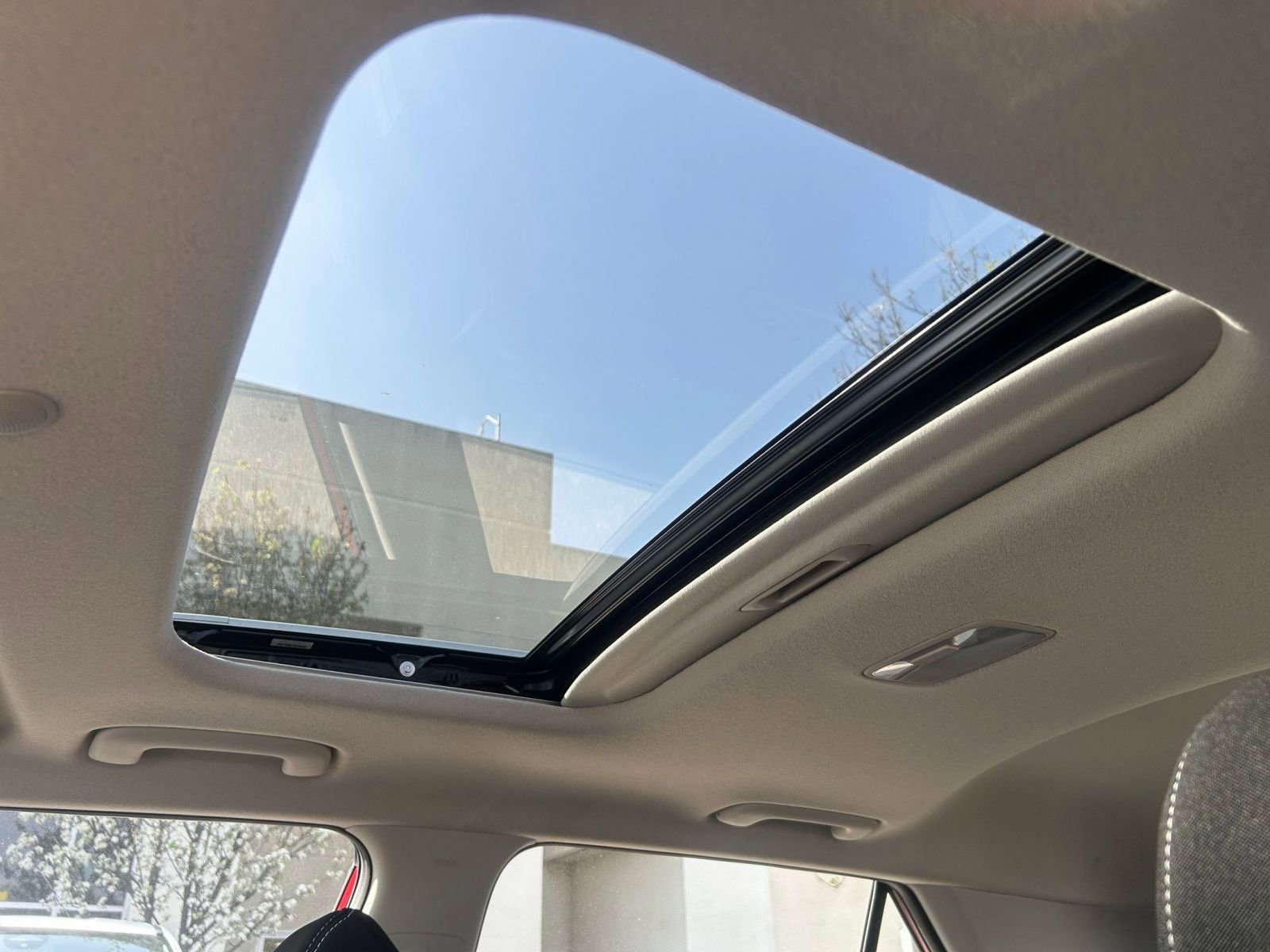 Thumbnail: 2025 Hyundai Venue - 28