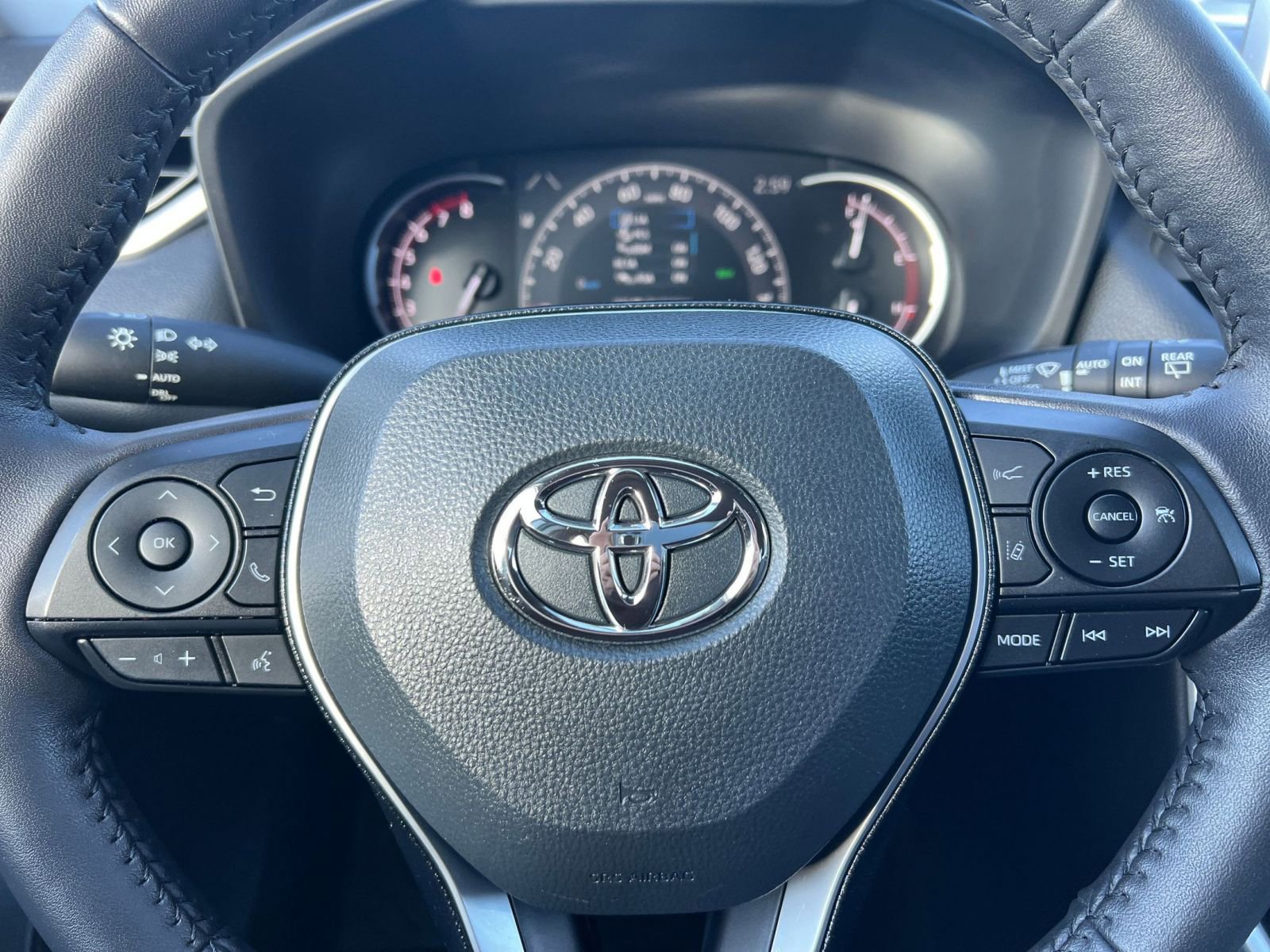 Thumbnail: 2025 Toyota RAV4 - 28