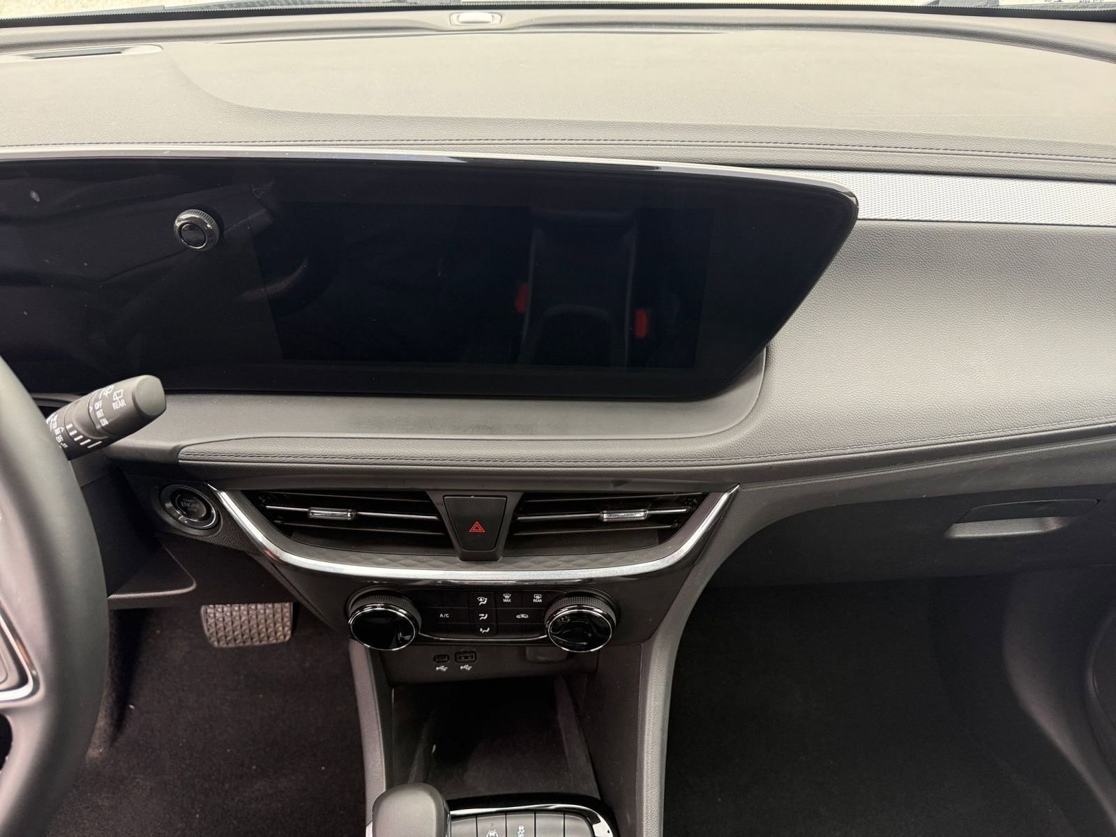 Thumbnail: 2025 Buick Encore GX - 18