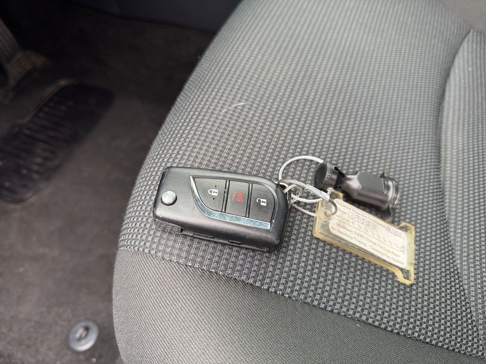 Thumbnail: 2025 Toyota RAV4 - 22