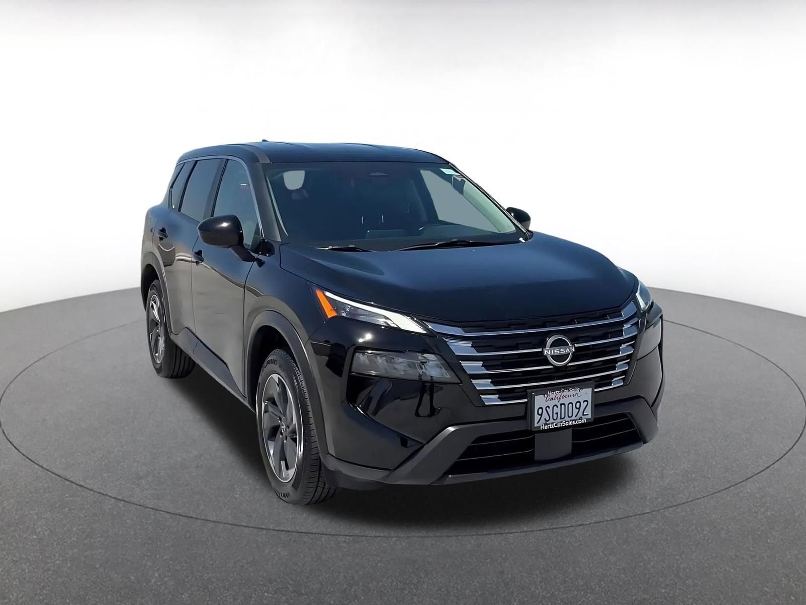Thumbnail: 2025 Nissan Rogue - 3
