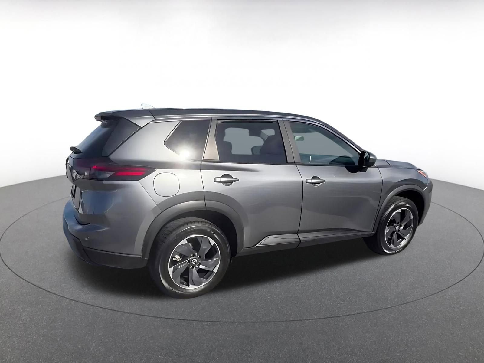 Thumbnail: 2025 Nissan Rogue - 15