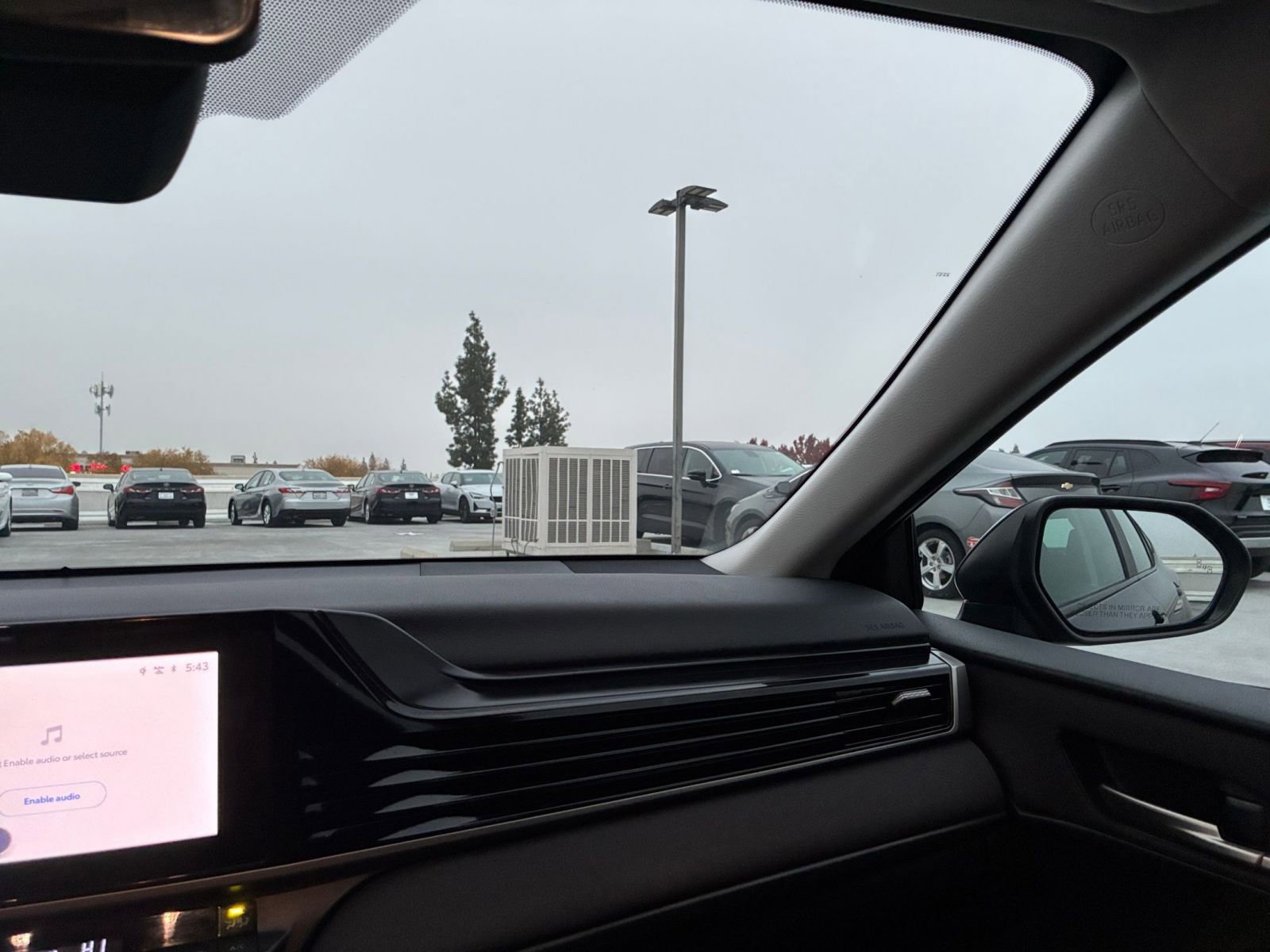 Thumbnail: 2025 Toyota Camry - 33