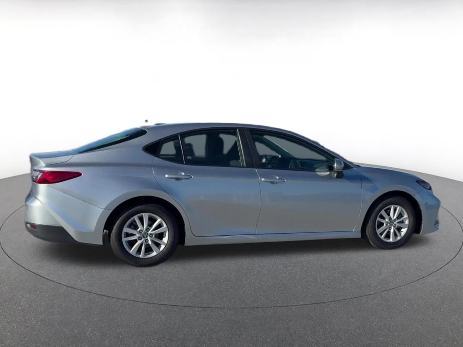 Thumbnail: 2025 Toyota Camry - 14