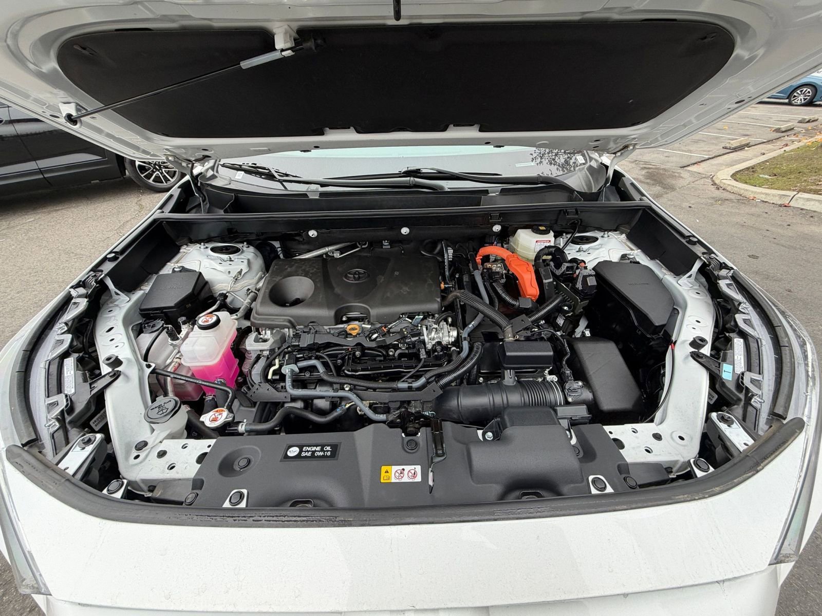 Thumbnail: 2025 Toyota RAV4 - 30