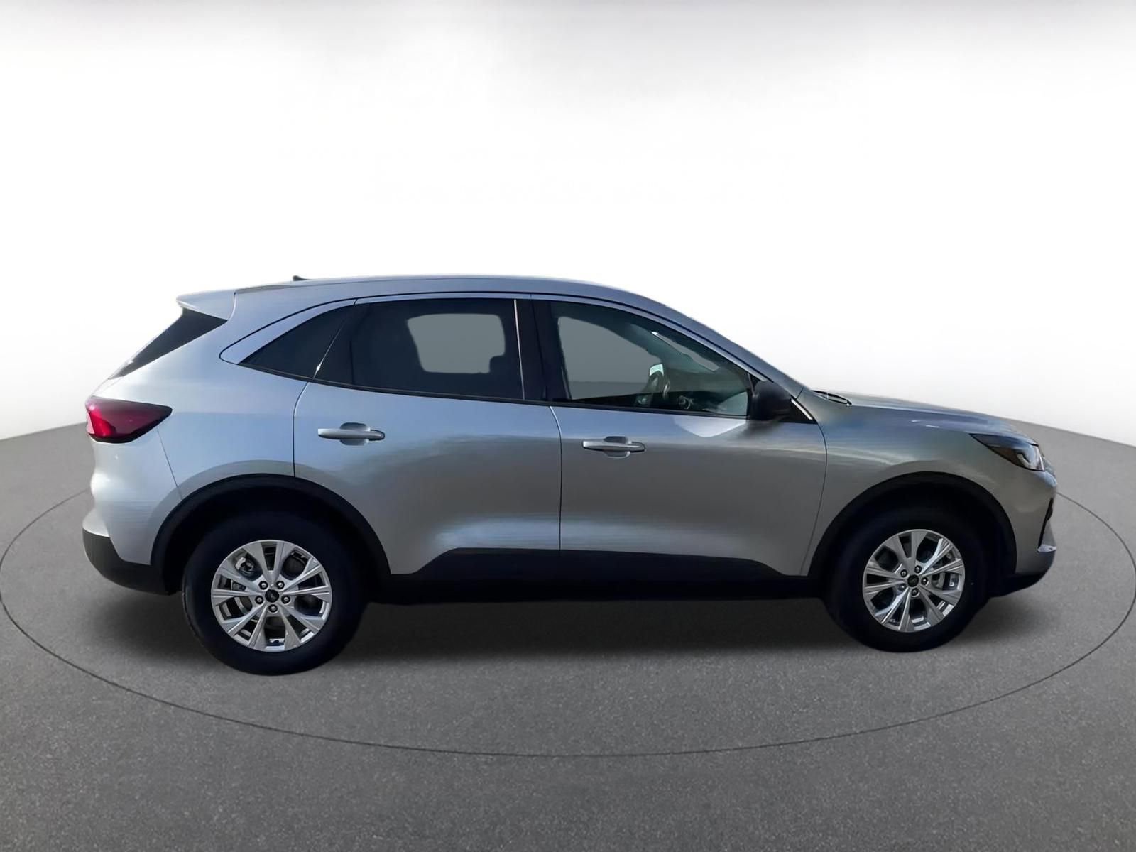 Thumbnail: 2024 Ford Escape - 16