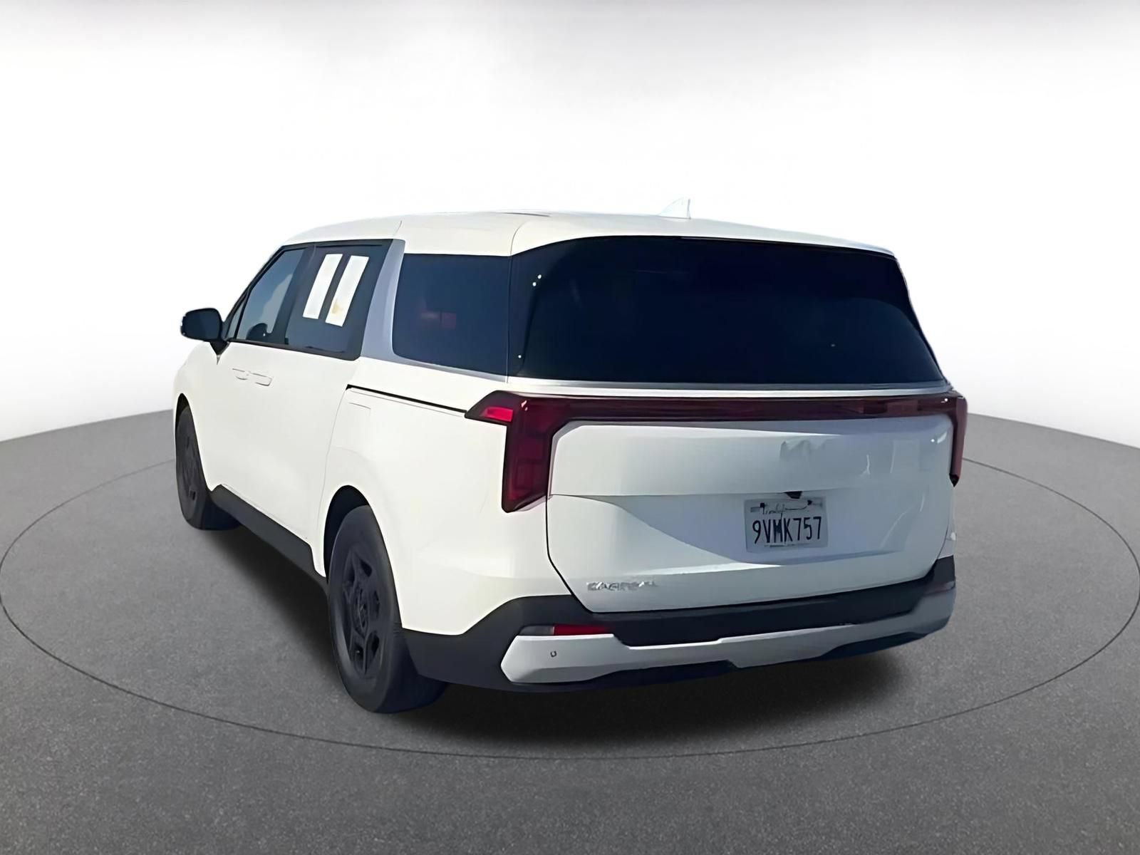 Thumbnail: 2026 Kia Carnival - 10