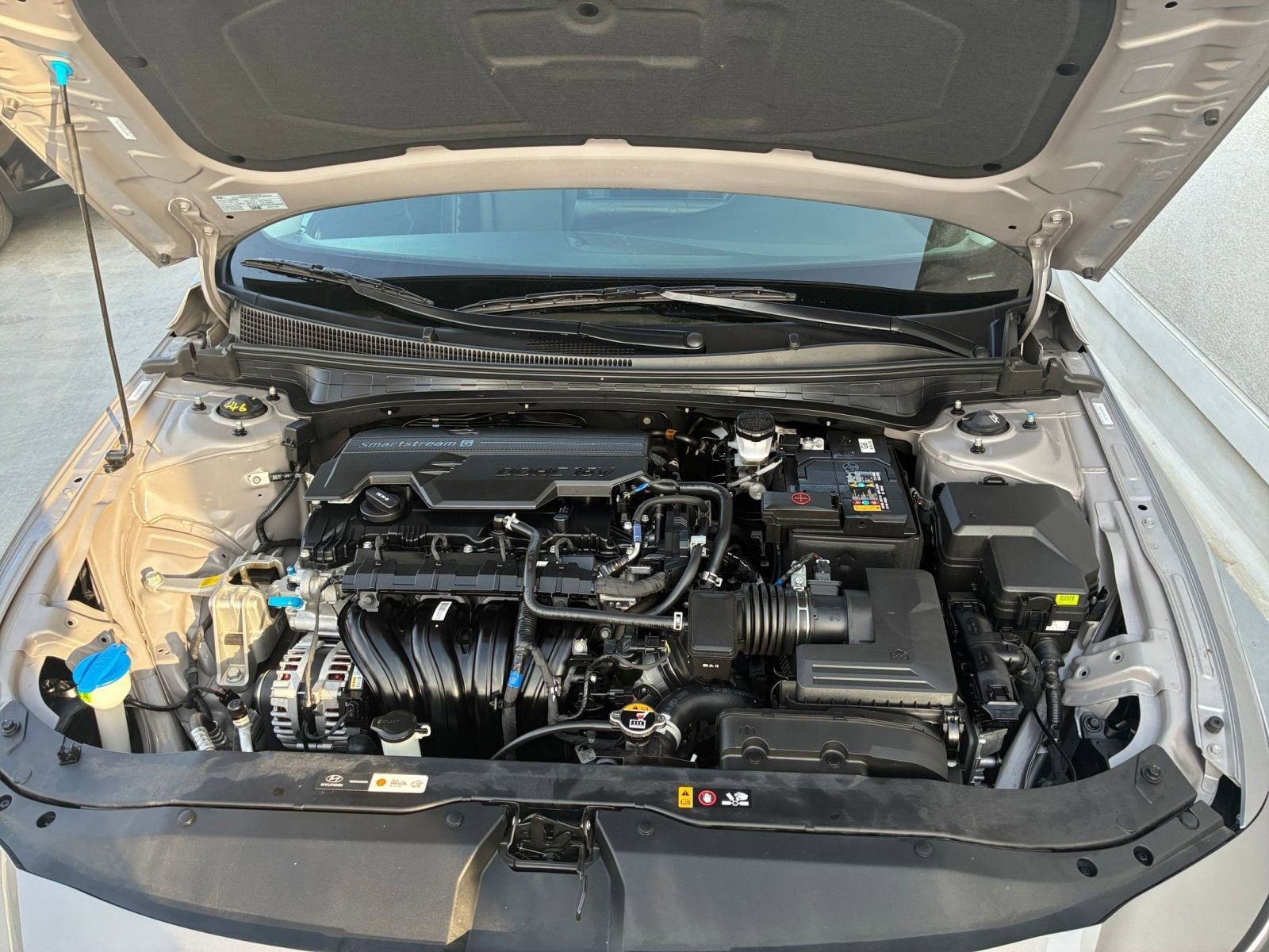 Thumbnail: 2025 Hyundai Elantra - 35