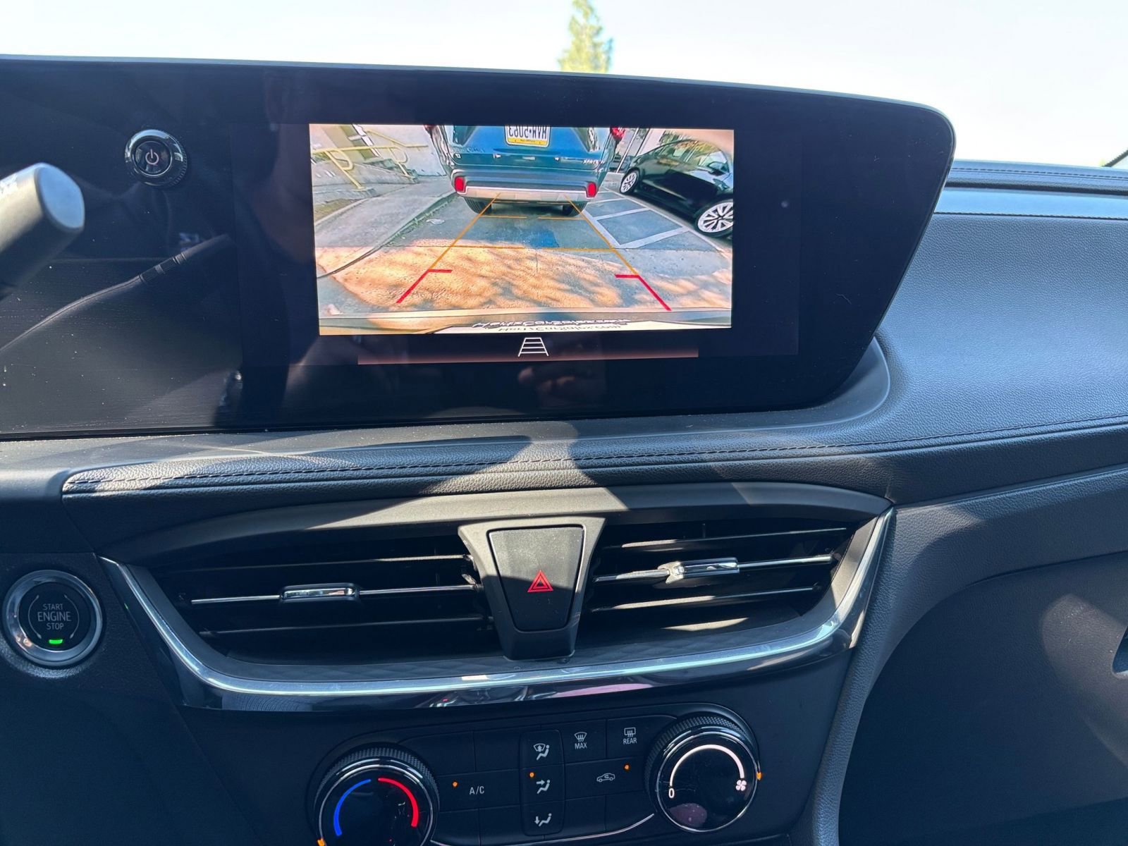 Thumbnail: 2025 Buick Encore GX - 21