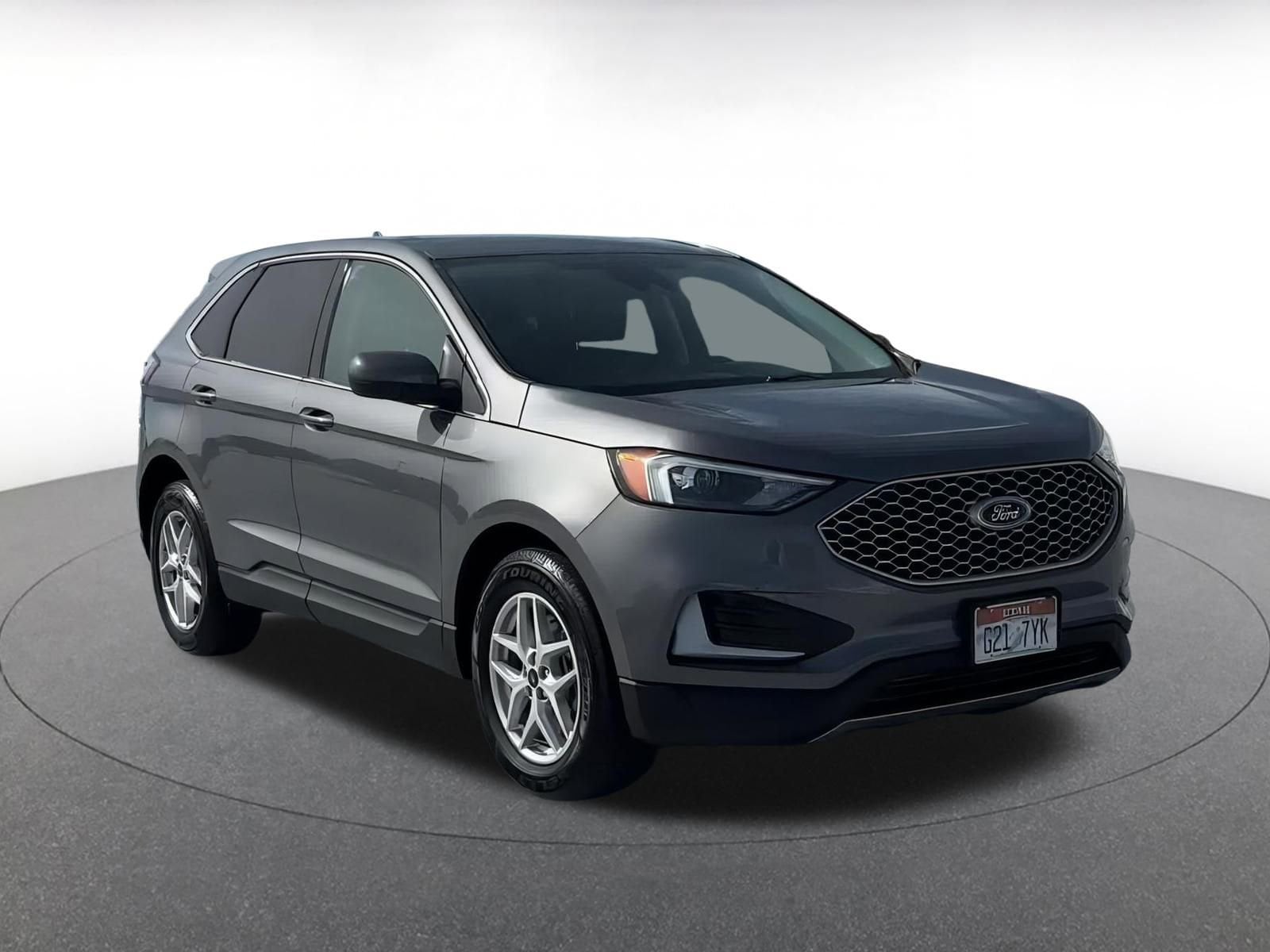2023 Ford Edge SEL 3