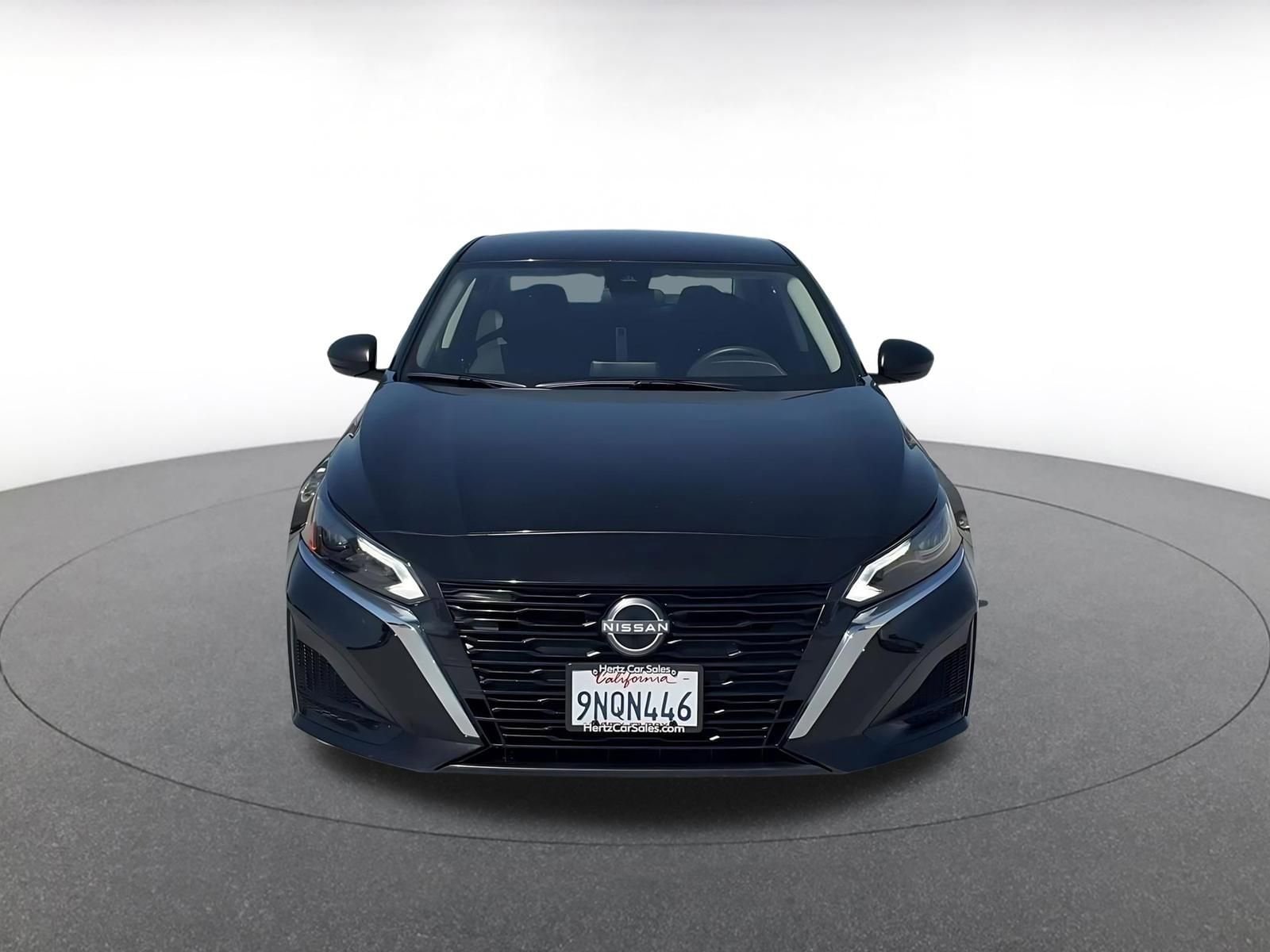 Thumbnail: 2025 Nissan Altima - 4