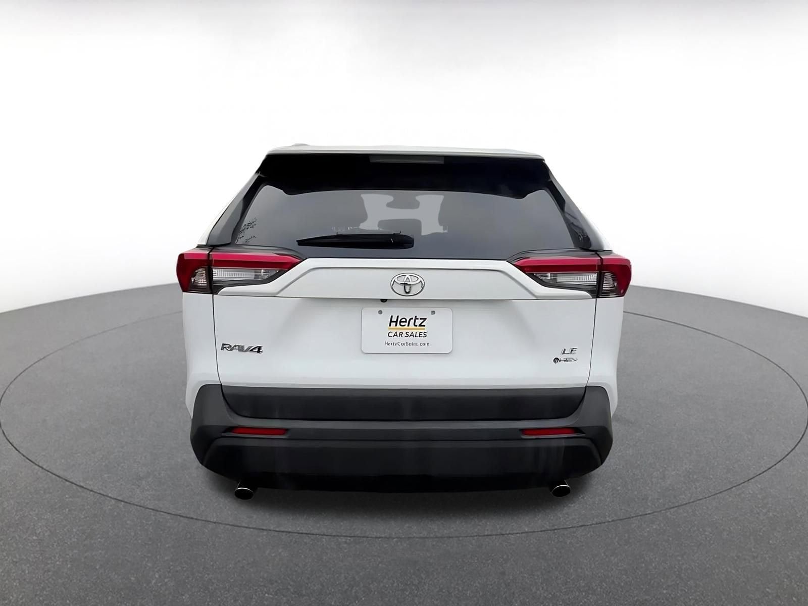 Thumbnail: 2025 Toyota RAV4 - 11