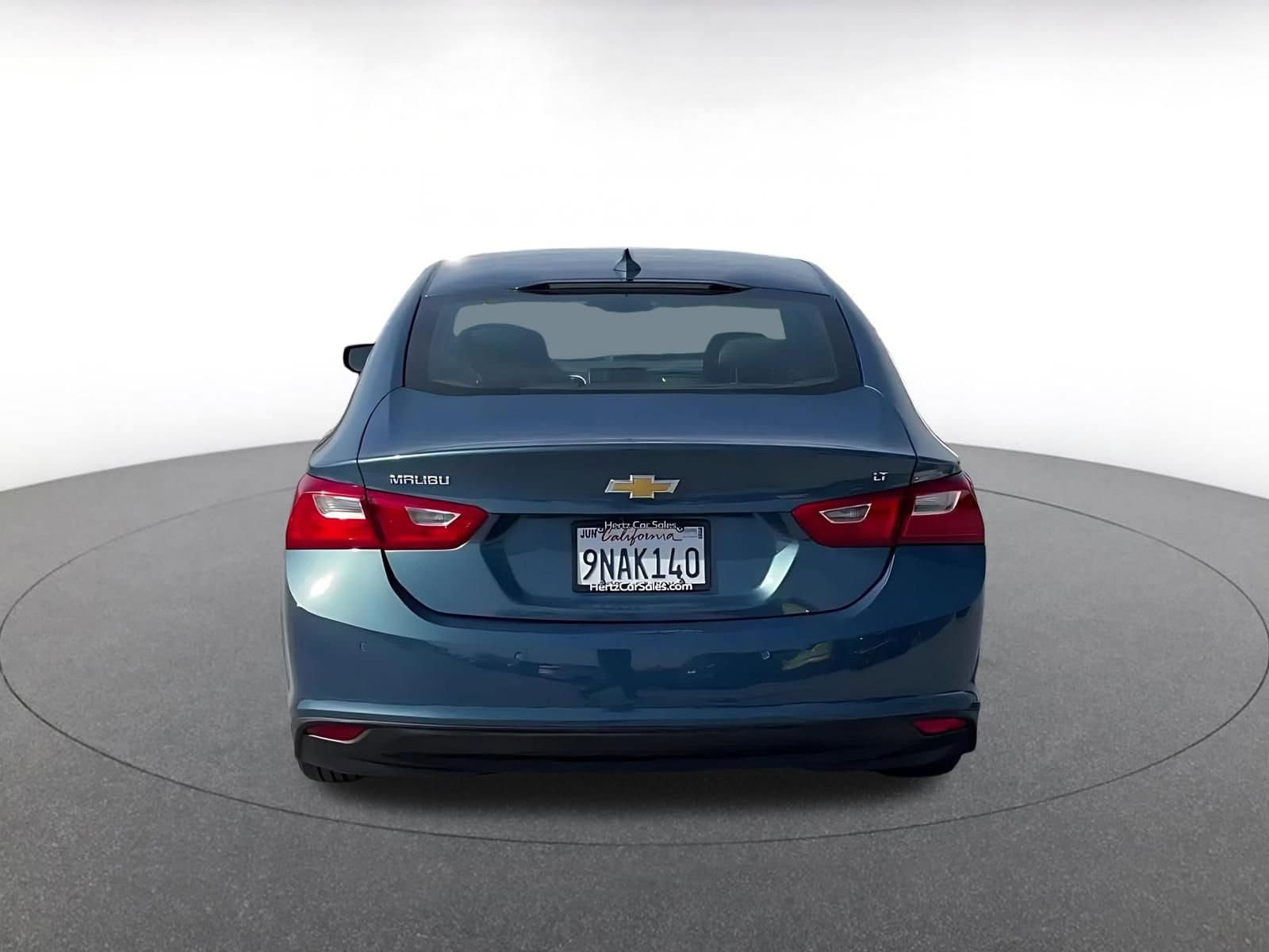 Thumbnail: 2024 Chevrolet Malibu - 12