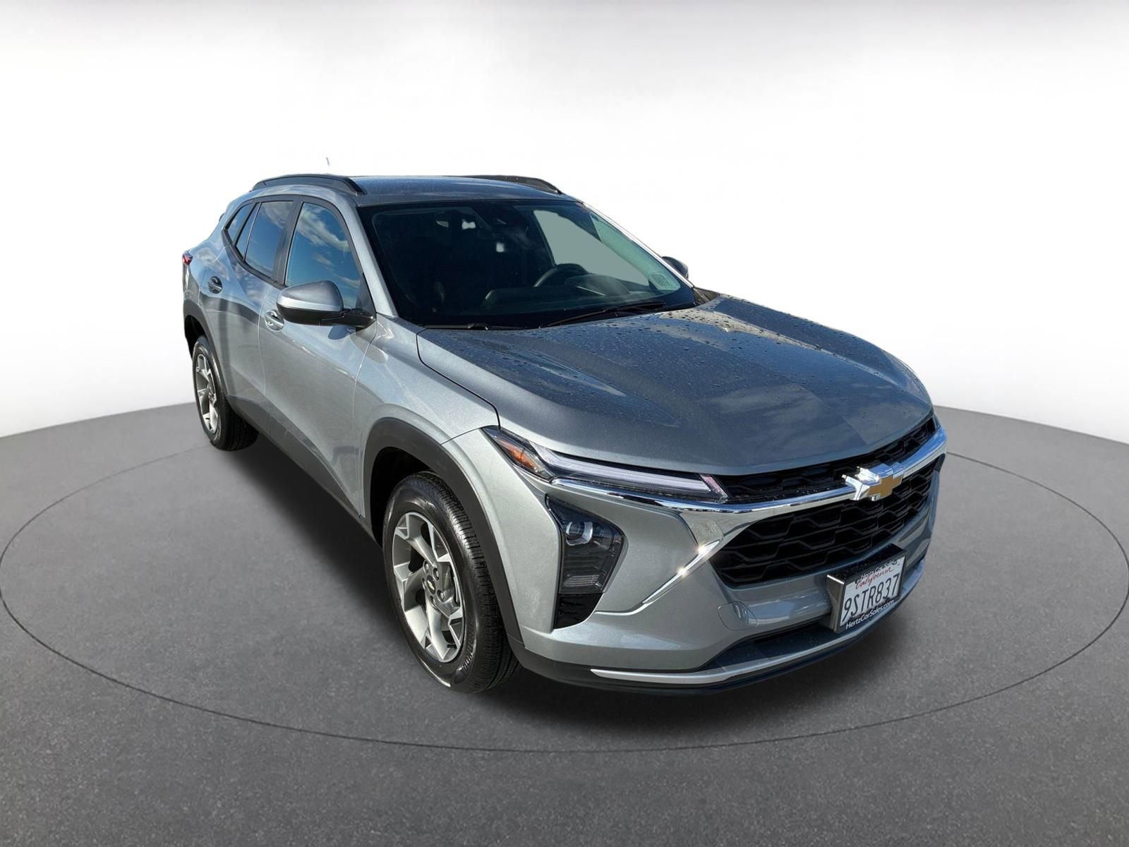 Thumbnail: 2025 Chevrolet Trax - 1