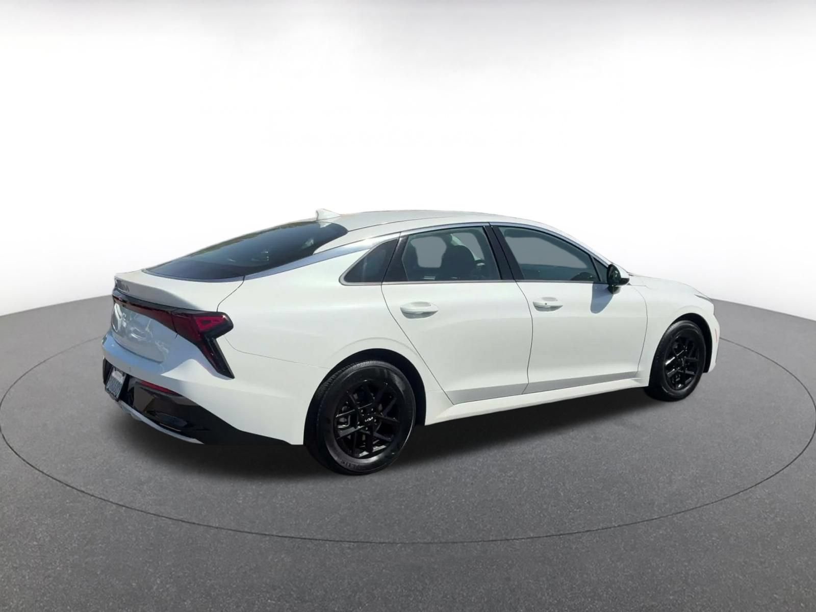 Thumbnail: 2025 Kia K5 - 13