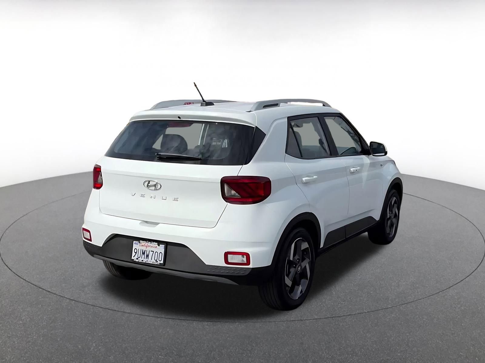 Thumbnail: 2025 Hyundai Venue - 14