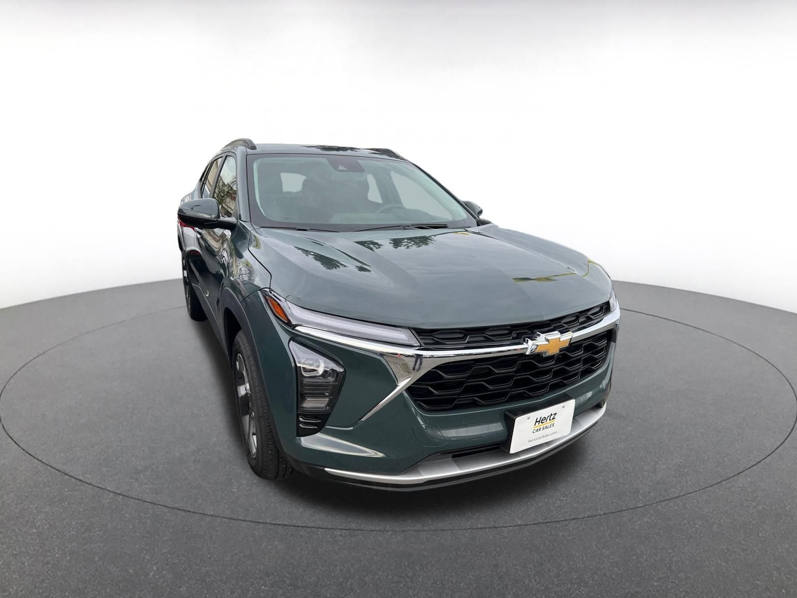 Thumbnail: 2025 Chevrolet Trax - 1