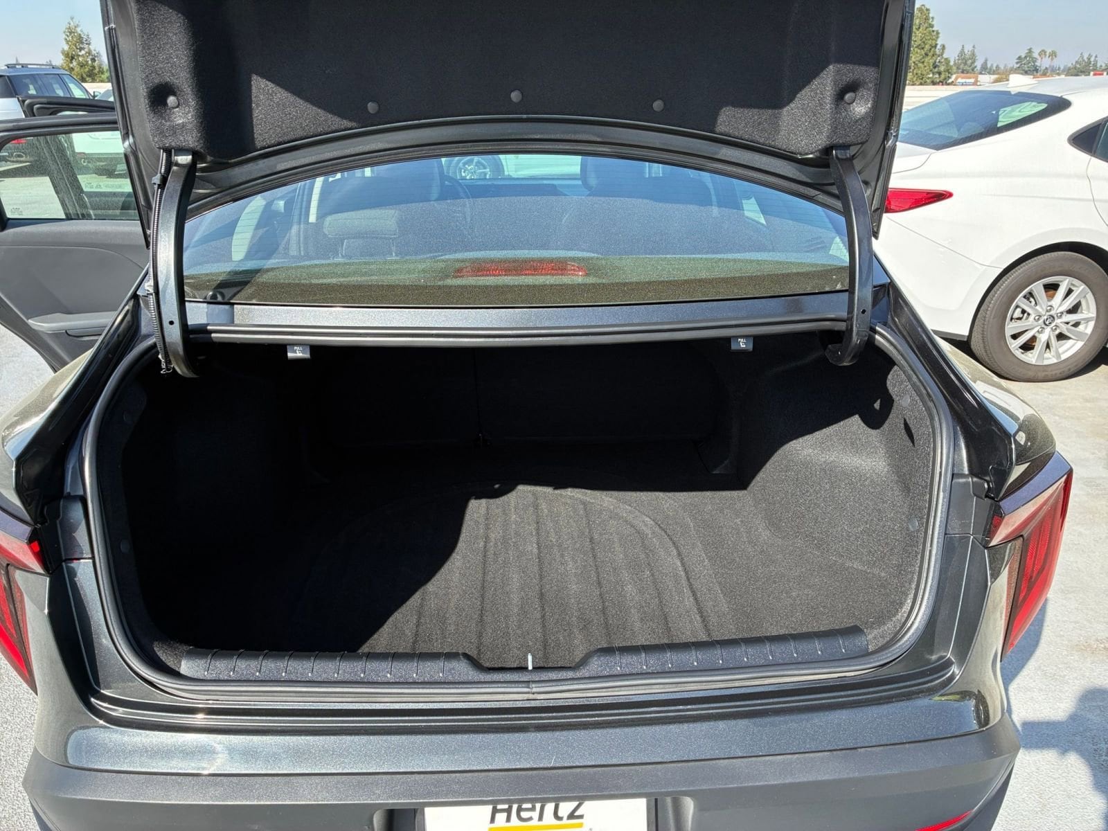 Thumbnail: 2025 Kia K4 - 30