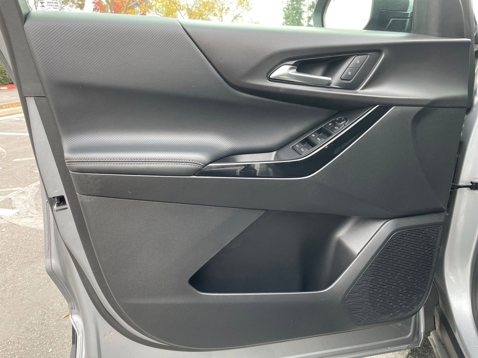 Thumbnail: 2025 Chevrolet Equinox - 20