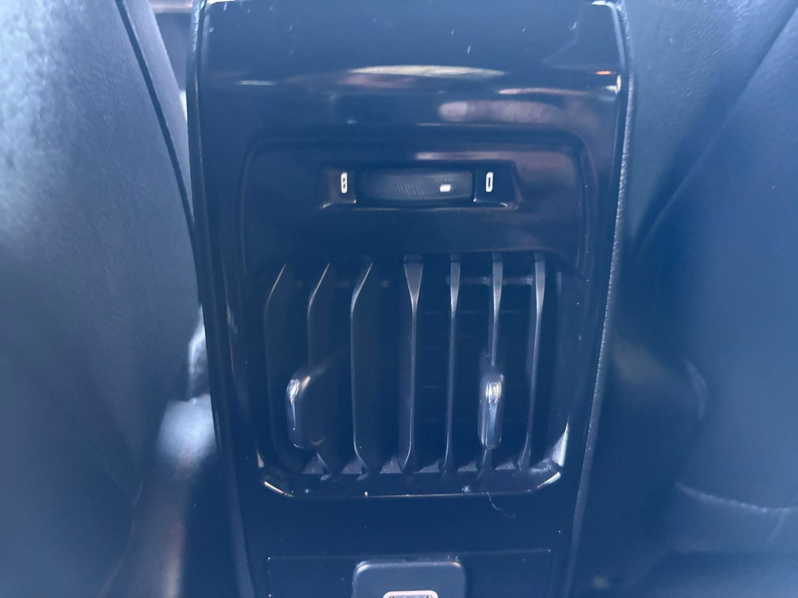 Thumbnail: 2025 Jeep Compass - 23