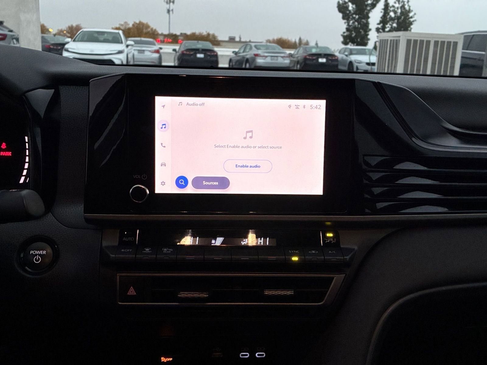 Thumbnail: 2025 Toyota Camry - 18