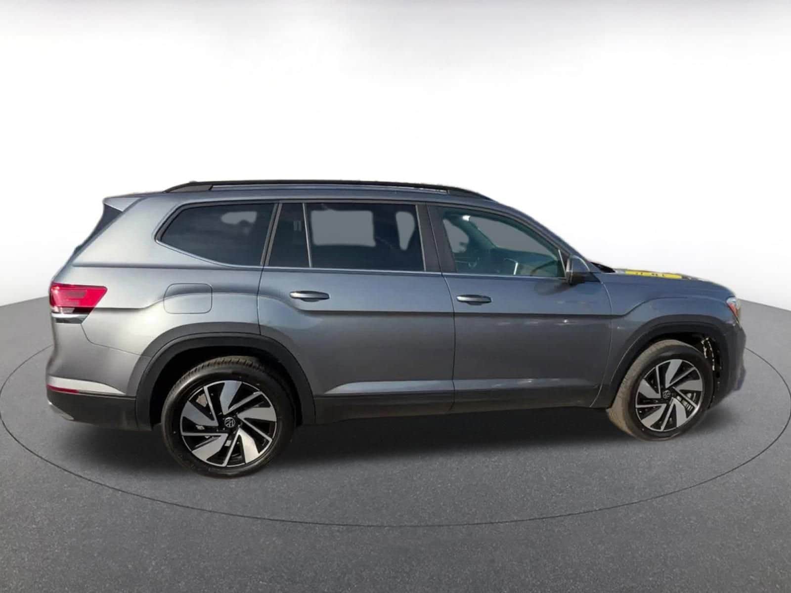 Thumbnail: 2024 Volkswagen Atlas - 15