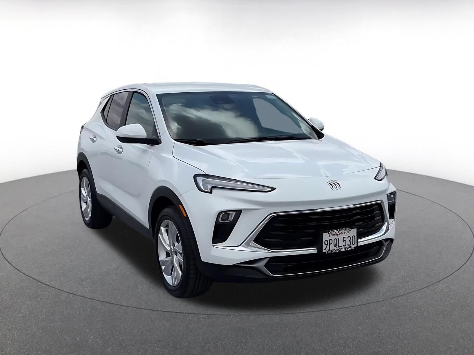 Thumbnail: 2025 Buick Encore GX - 3