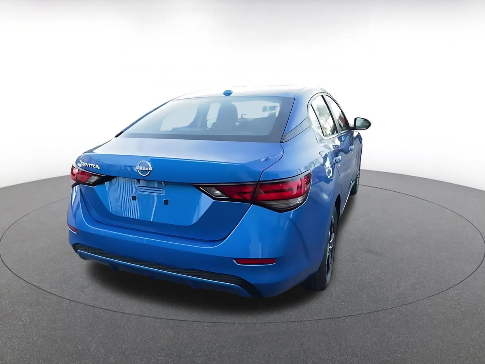 Thumbnail: 2025 Nissan Sentra - 12