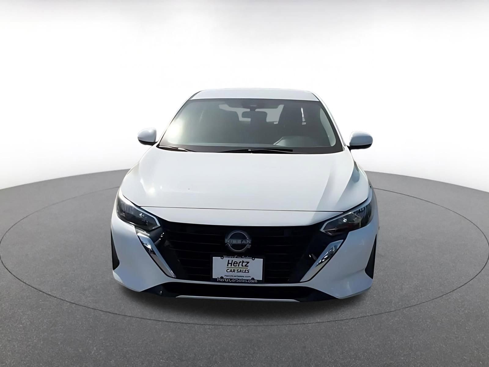 Thumbnail: 2025 Nissan Sentra - 4