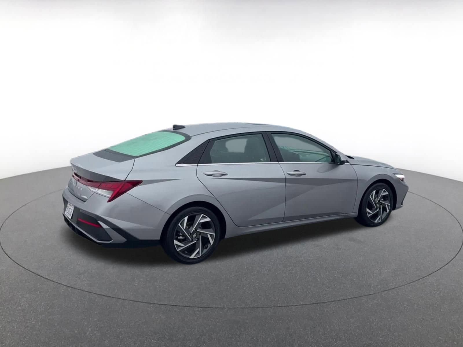 Thumbnail: 2025 Hyundai Elantra - 15