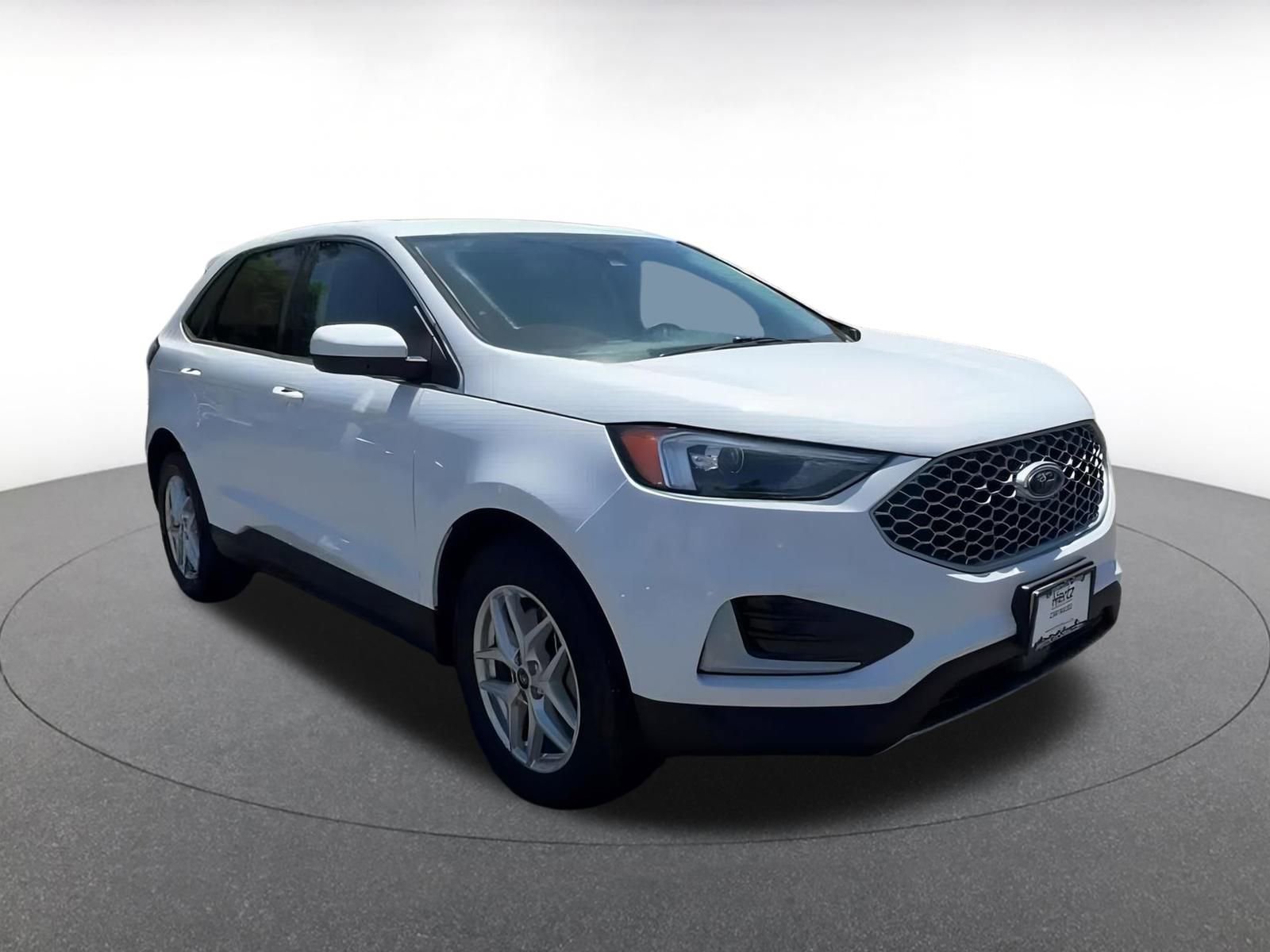 Thumbnail: 2024 Ford Edge - 3