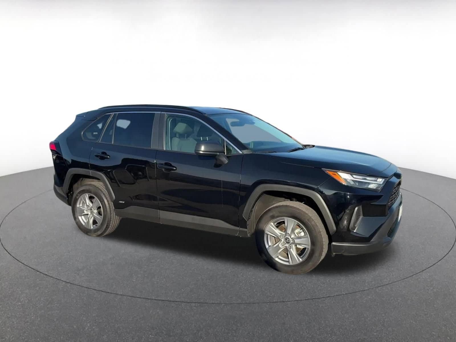 Thumbnail: 2025 Toyota RAV4 - 2