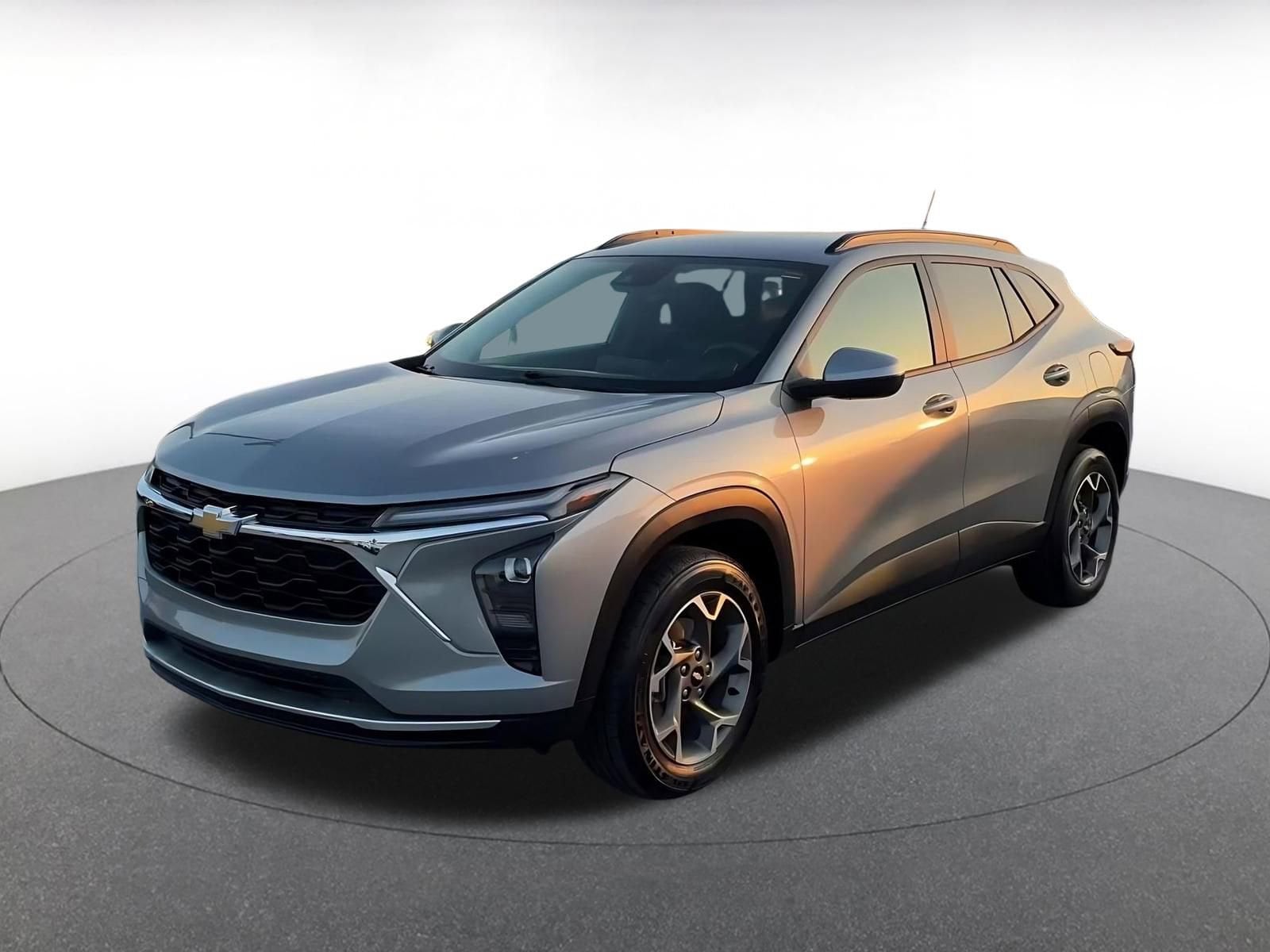 Thumbnail: 2025 Chevrolet Trax - 7