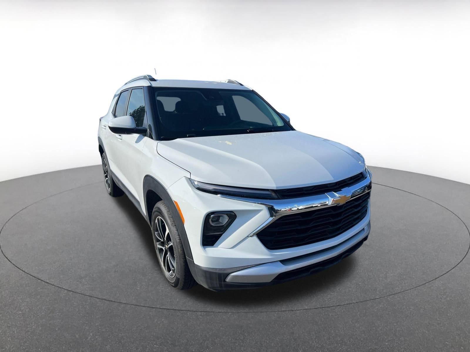 Thumbnail: 2025 Chevrolet TrailBlazer - 1