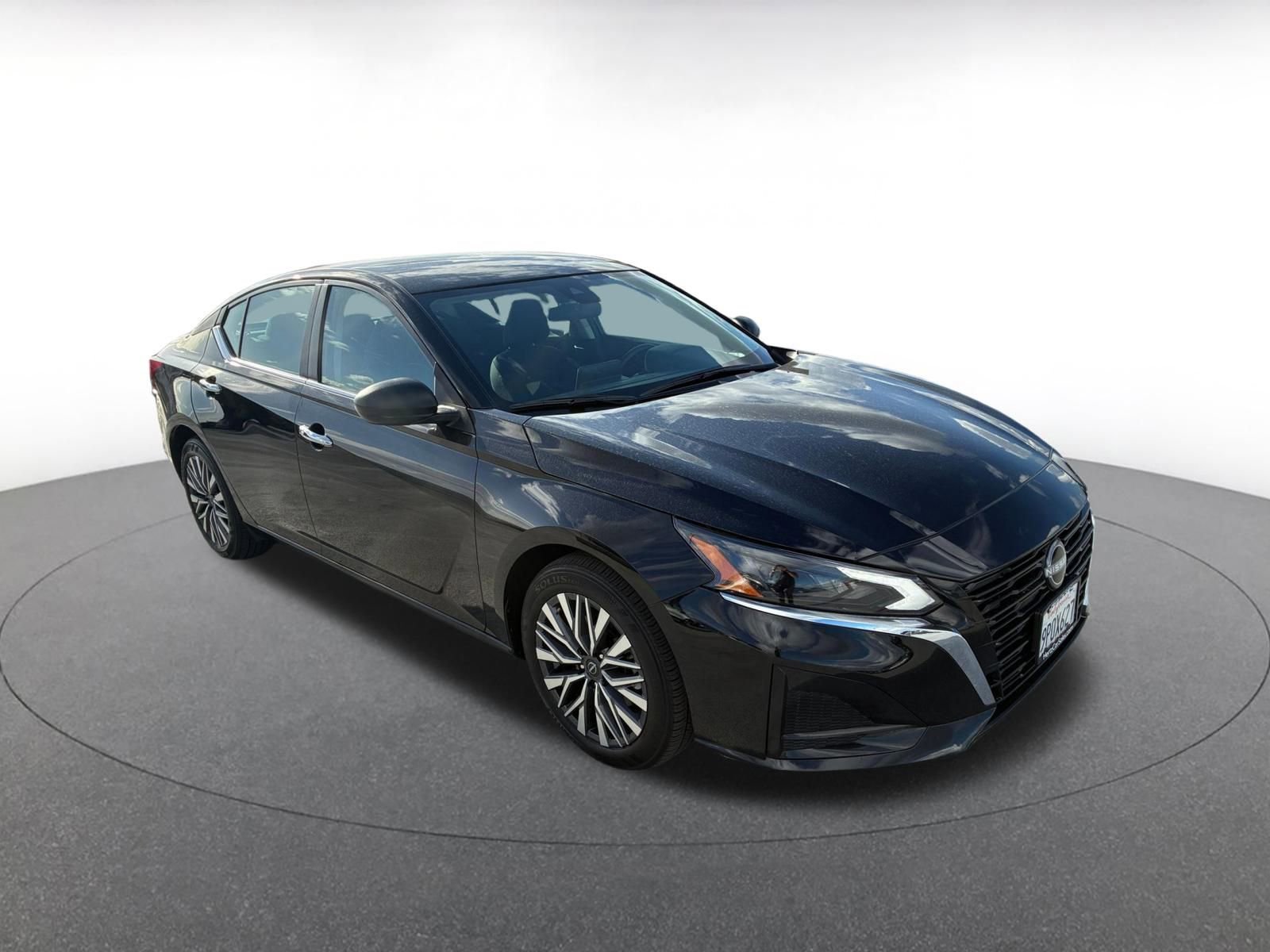 Thumbnail: 2025 Nissan Altima - 1