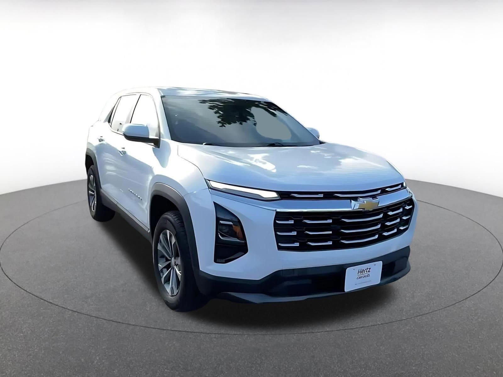 Thumbnail: 2025 Chevrolet Equinox - 3