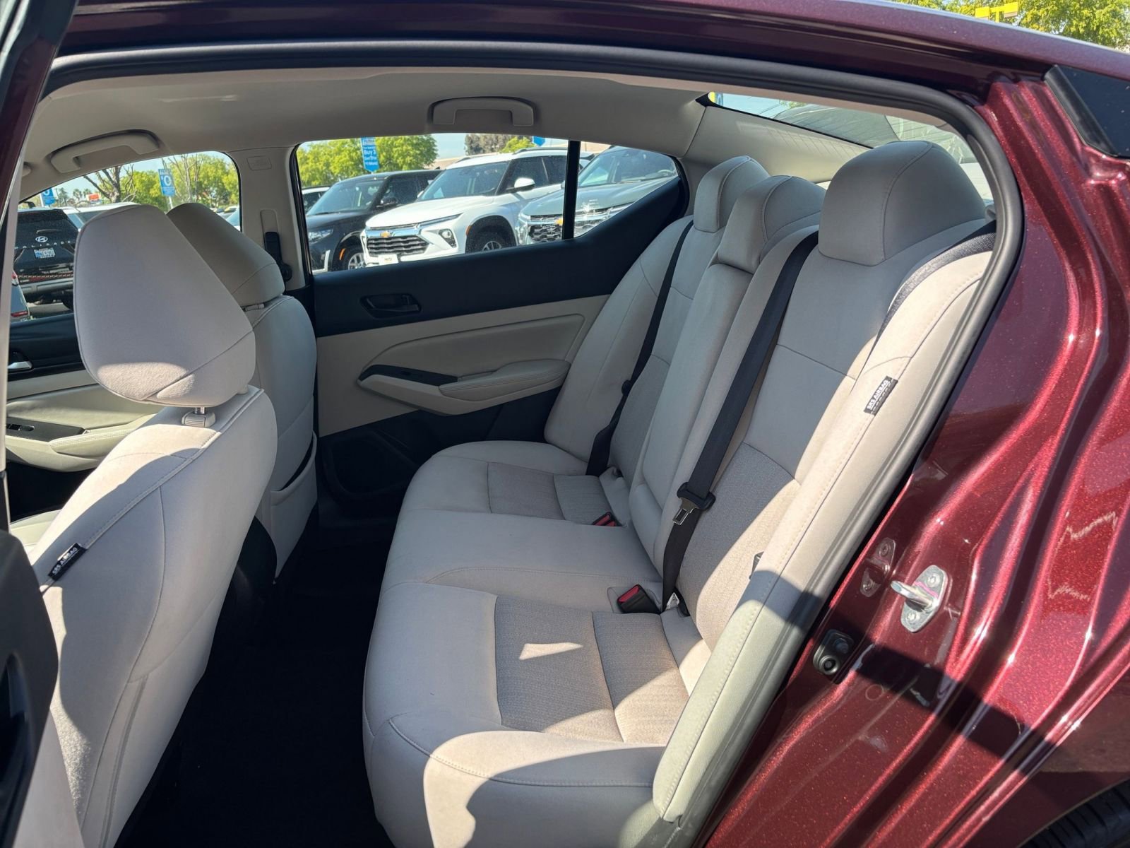 Thumbnail: 2025 Nissan Altima - 25