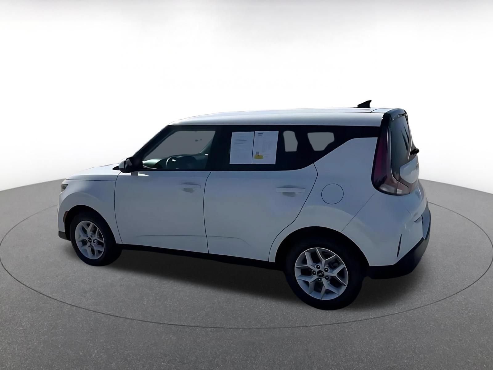 Thumbnail: 2025 Kia Soul - 10