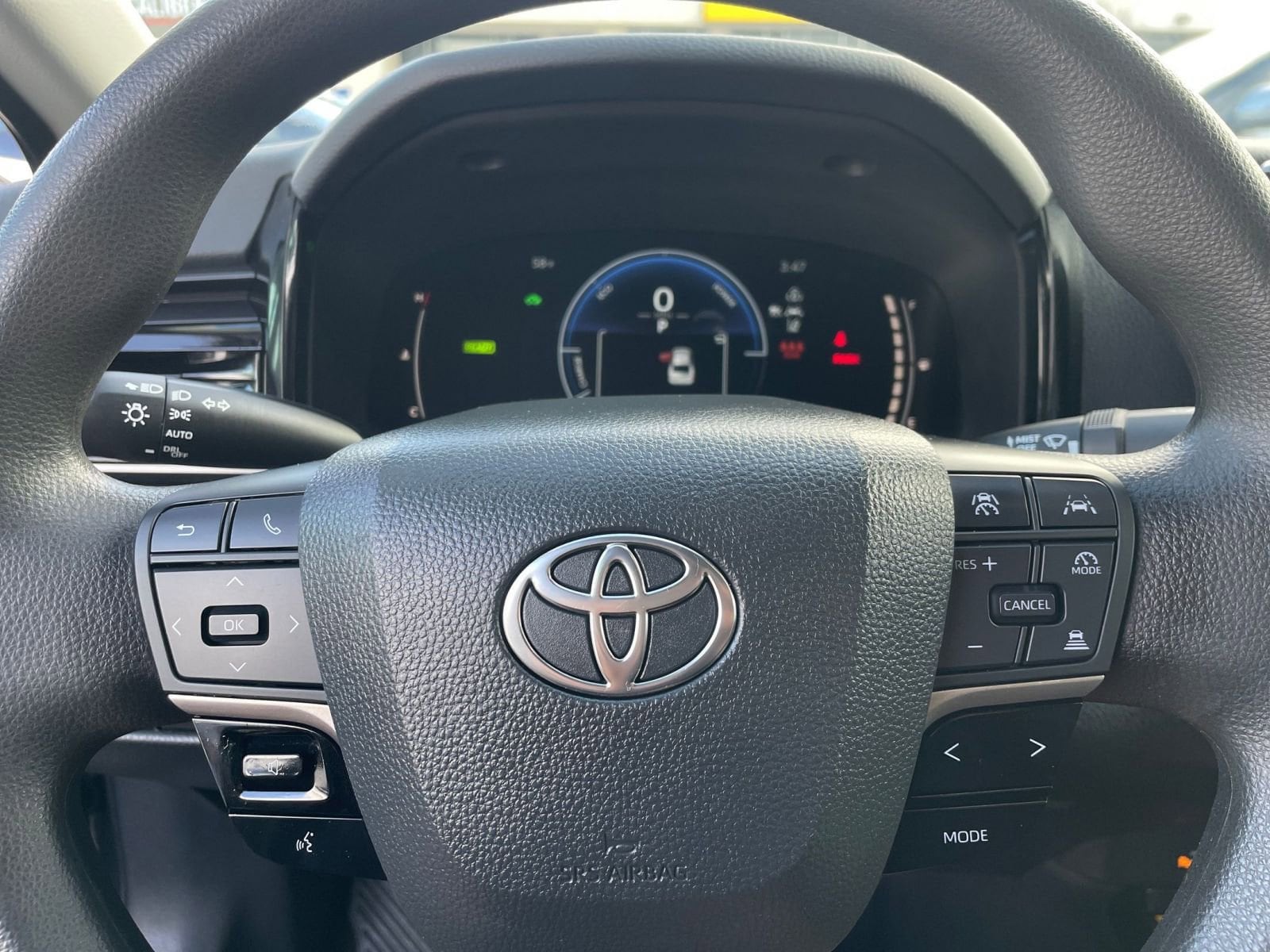 Thumbnail: 2025 Toyota Camry - 28