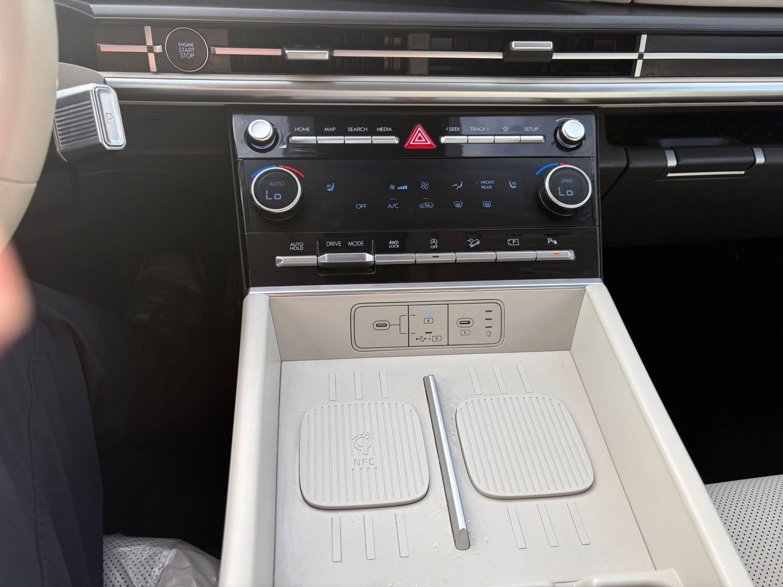 Thumbnail: 2025 Hyundai Santa Fe - 17