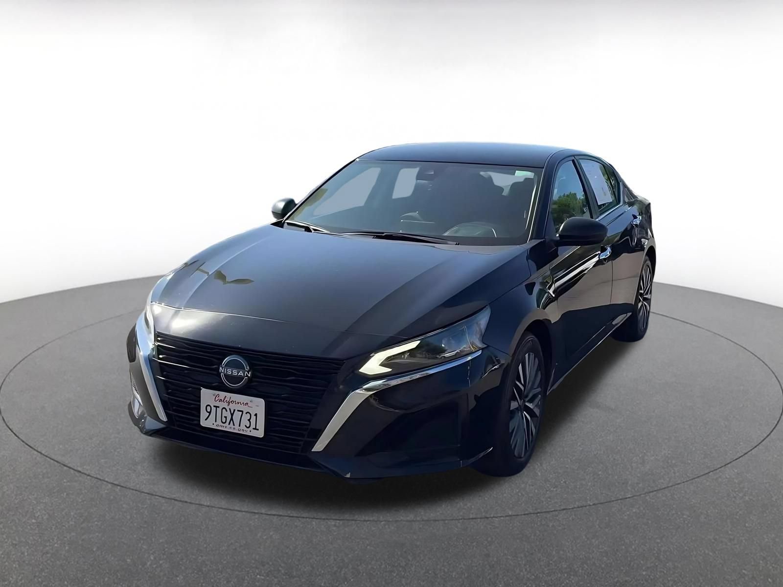 Thumbnail: 2025 Nissan Altima - 7
