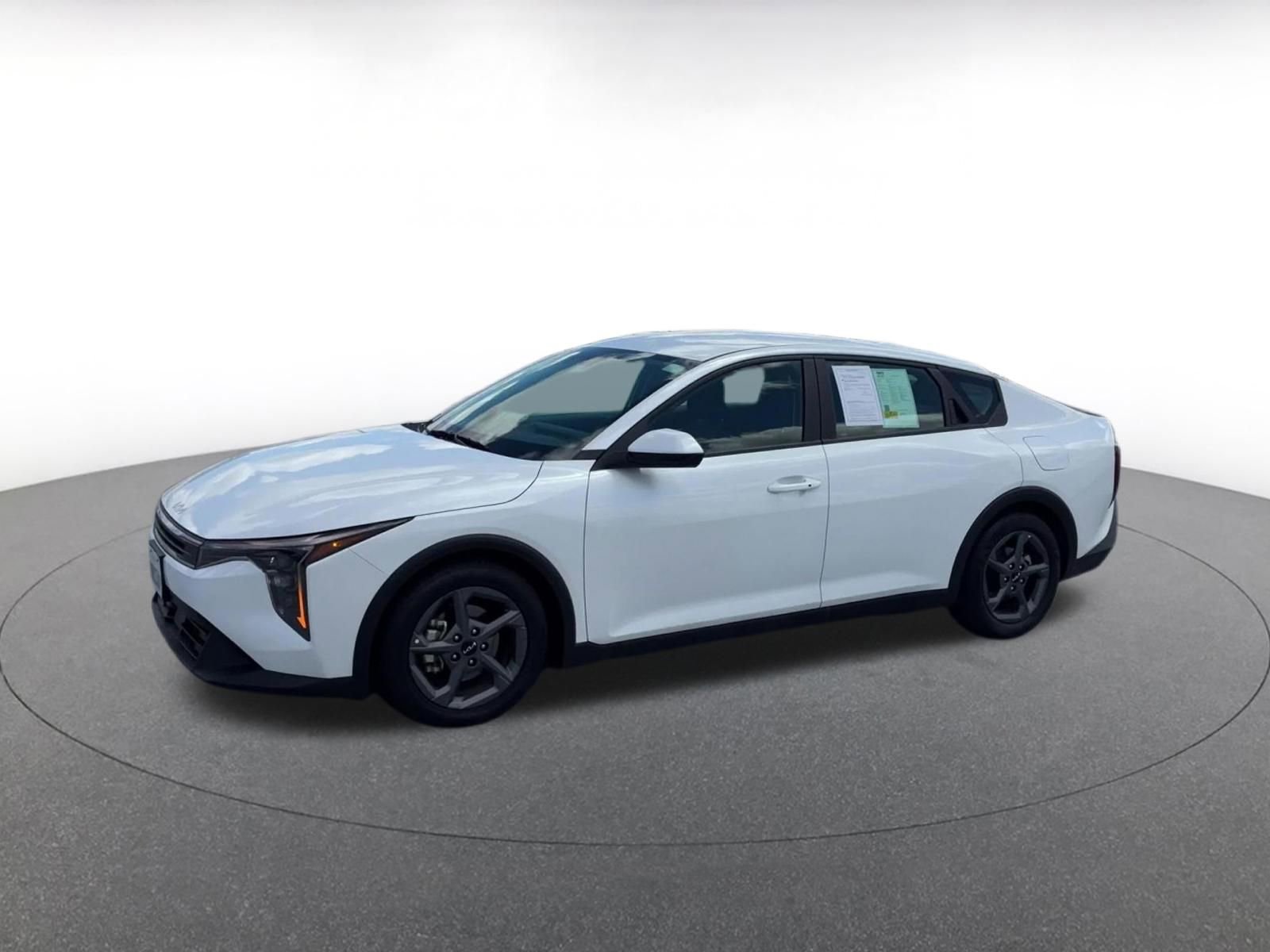 Thumbnail: 2025 Kia K4 - 8